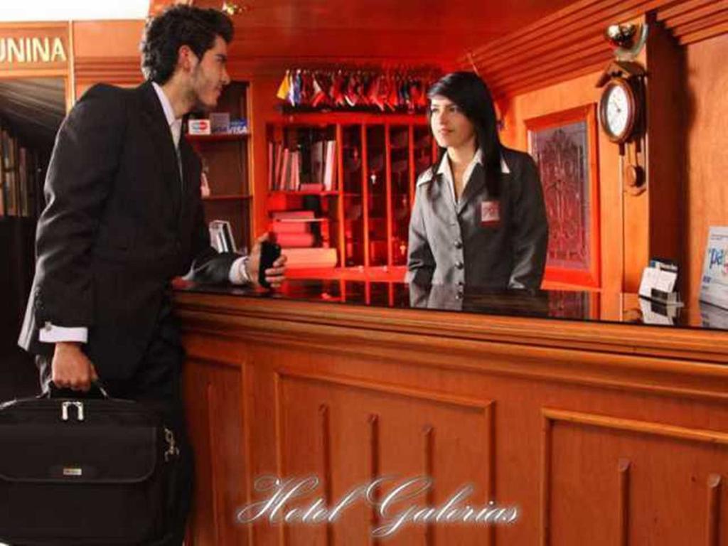 Hotel Galerias Пасто Екстериор снимка